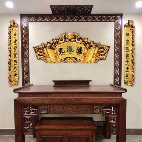 Bộ cuốn thư câu đối gỗ dổi chạm thủ công, sơn son thếp bạc