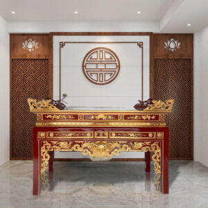 Án gian thờ hoa văn cổ điển, thếp vàng điểm sắc đỏ
